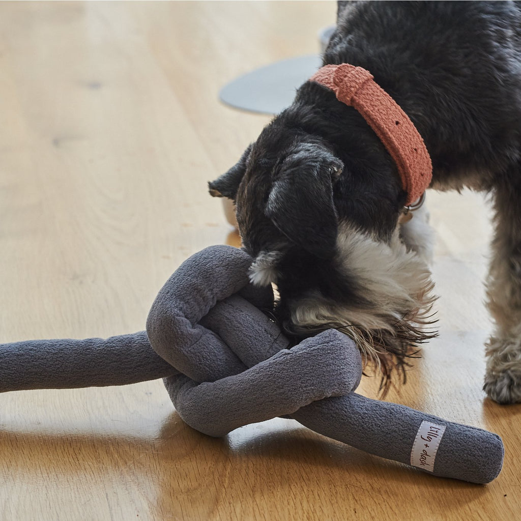 knot toy charcoal - Lilly + Dash